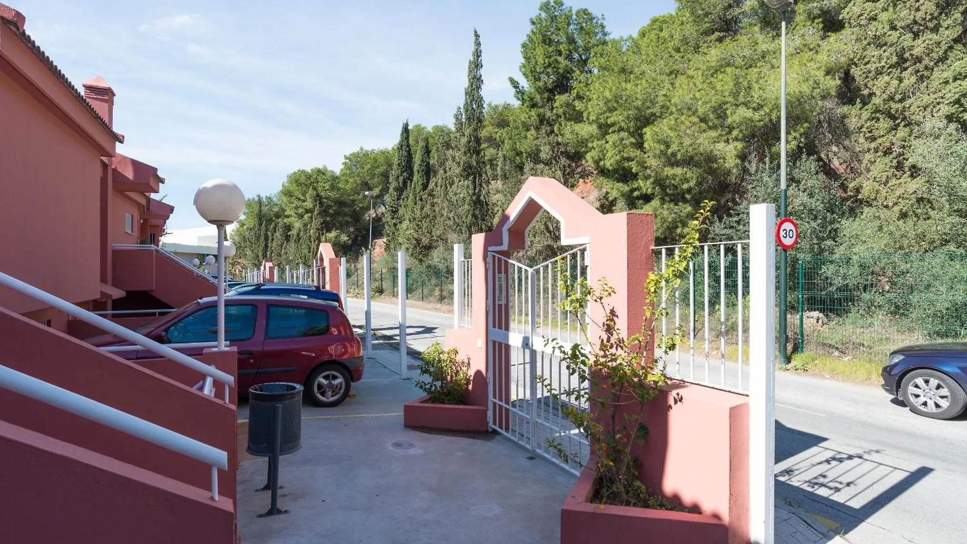 Malaga Duplex W Big Terrace Next To The Beach 0*,