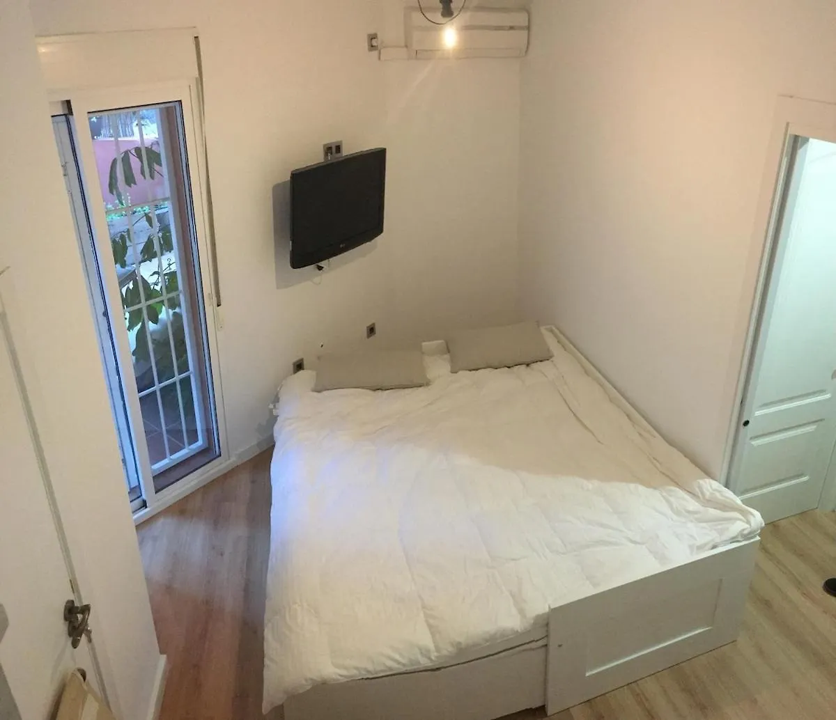 Lägenhet Malaga Duplex W Big Terrace Next To The Beach